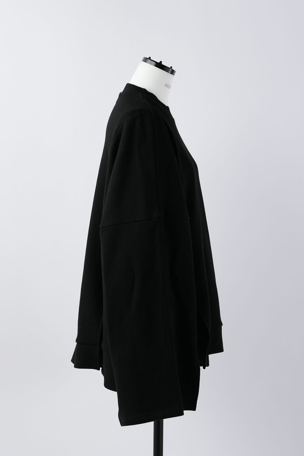 round-hem pullover BLK M