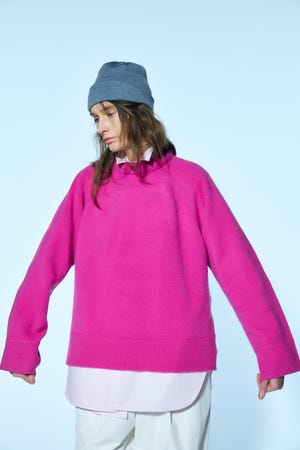 padding neck pullover