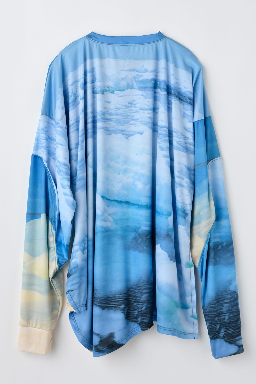 curve long-sleeves Sky M