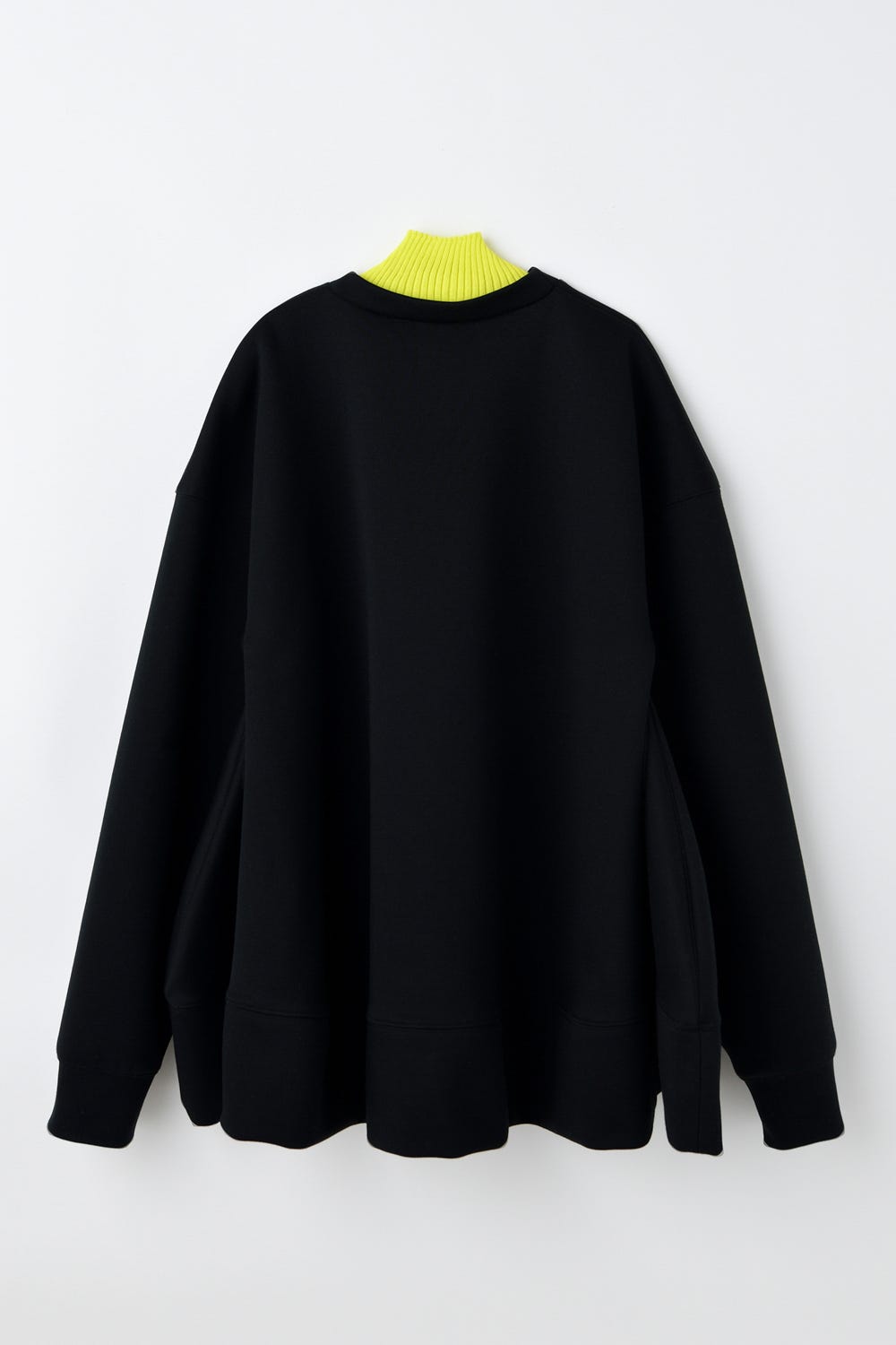 high-neck pullover｜M｜Black｜cut and sewn｜någonstans official
