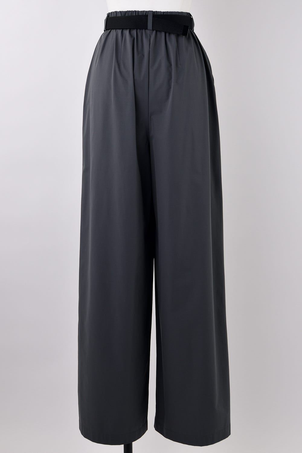 nagonstans(ナゴンスタンス) center-crease pants - COLDBECK