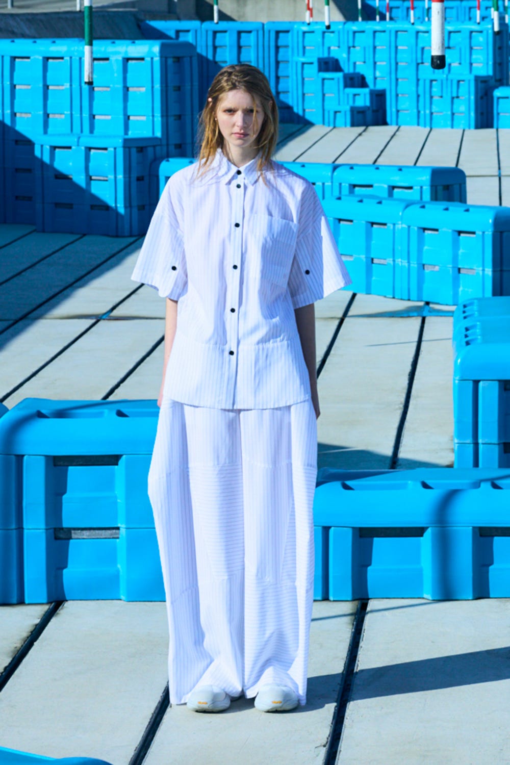 tent line shirt Salt M