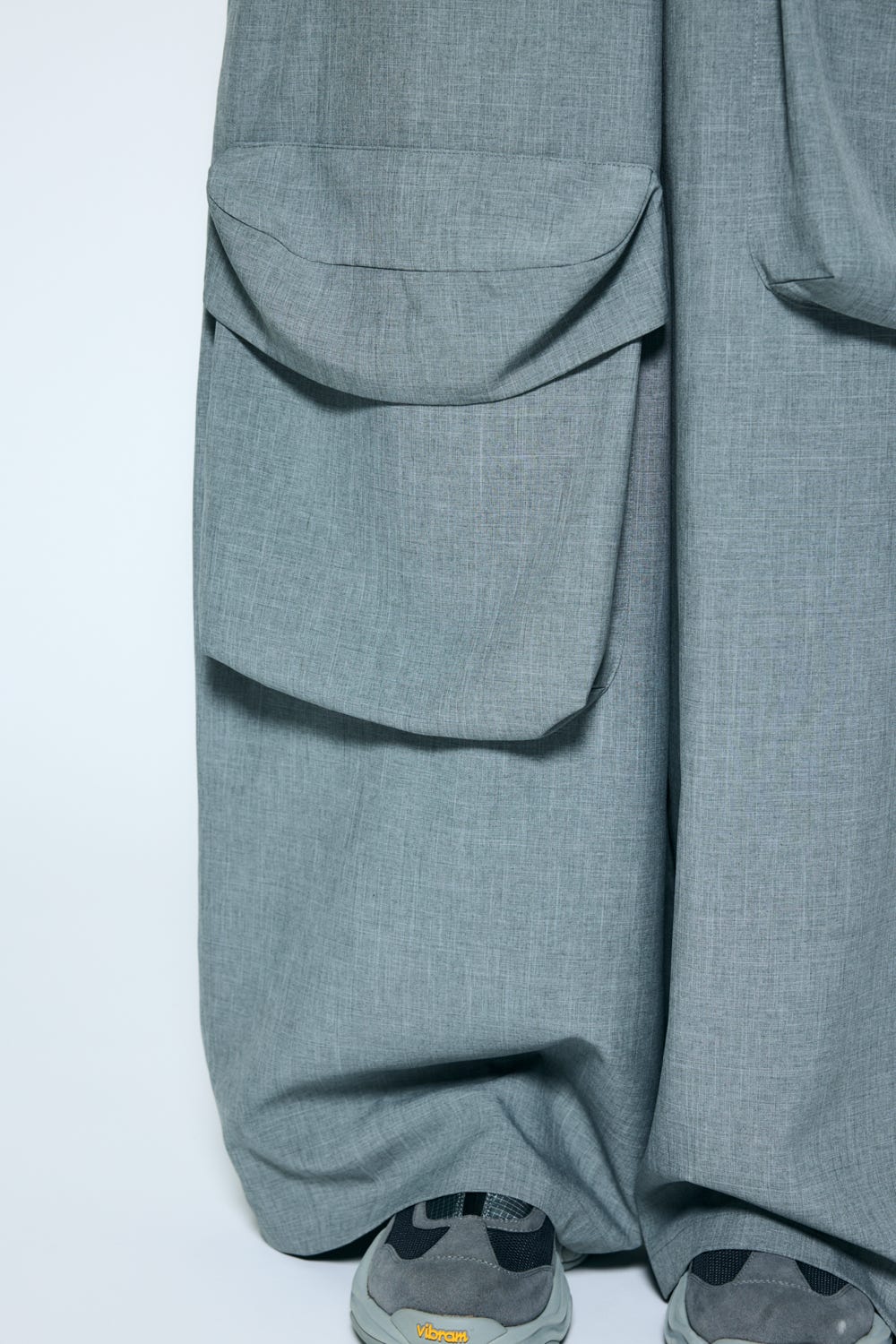pebble pocket wide pants Wolf S