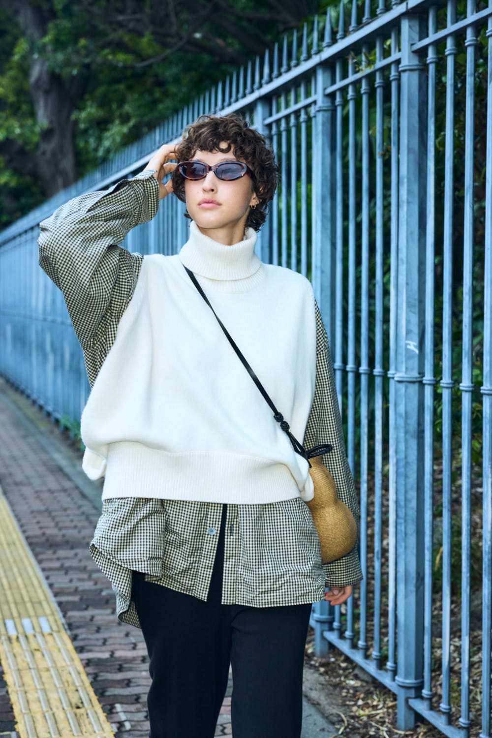 roll-neck vest Salt M
