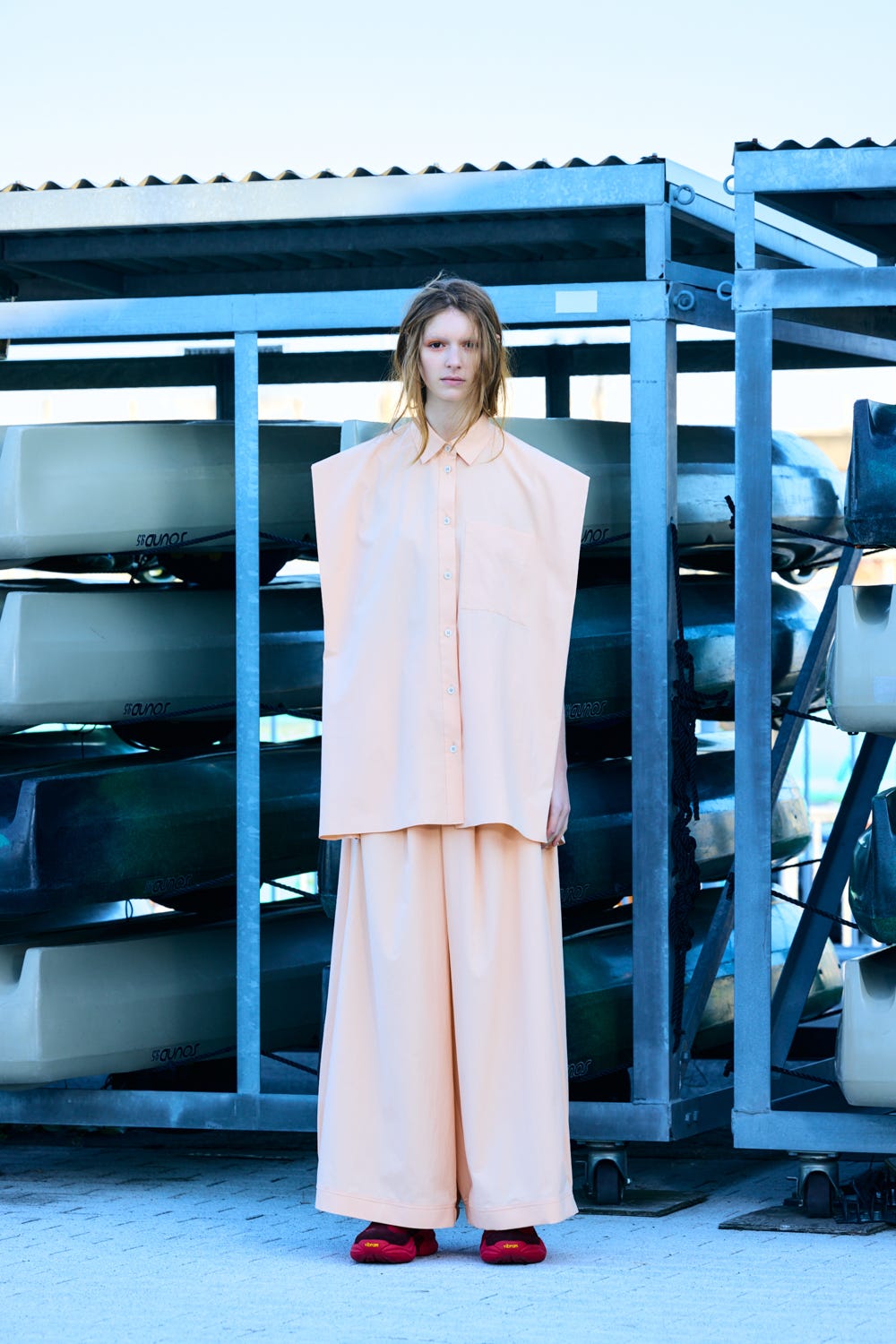 no-sleeves big shirt Apricot M