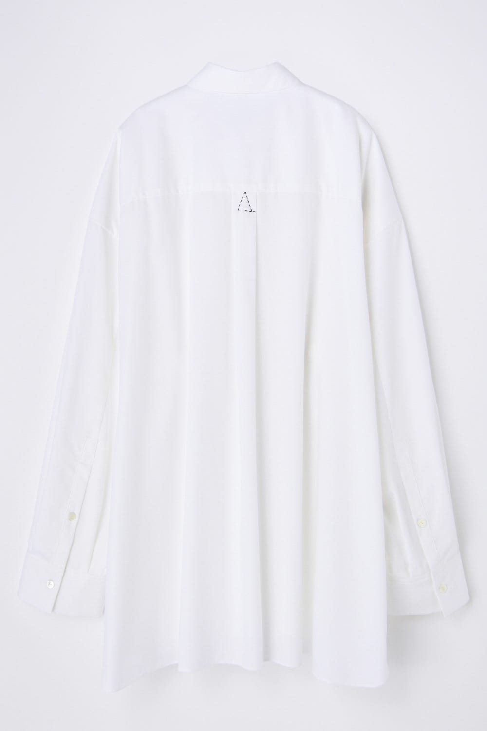 over basic shirt Salt M