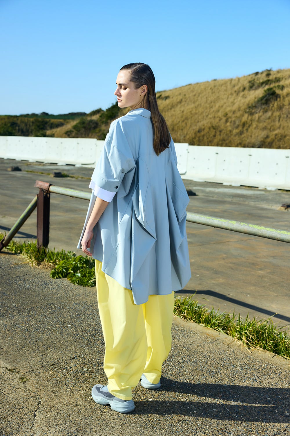 back box shirt Hai M