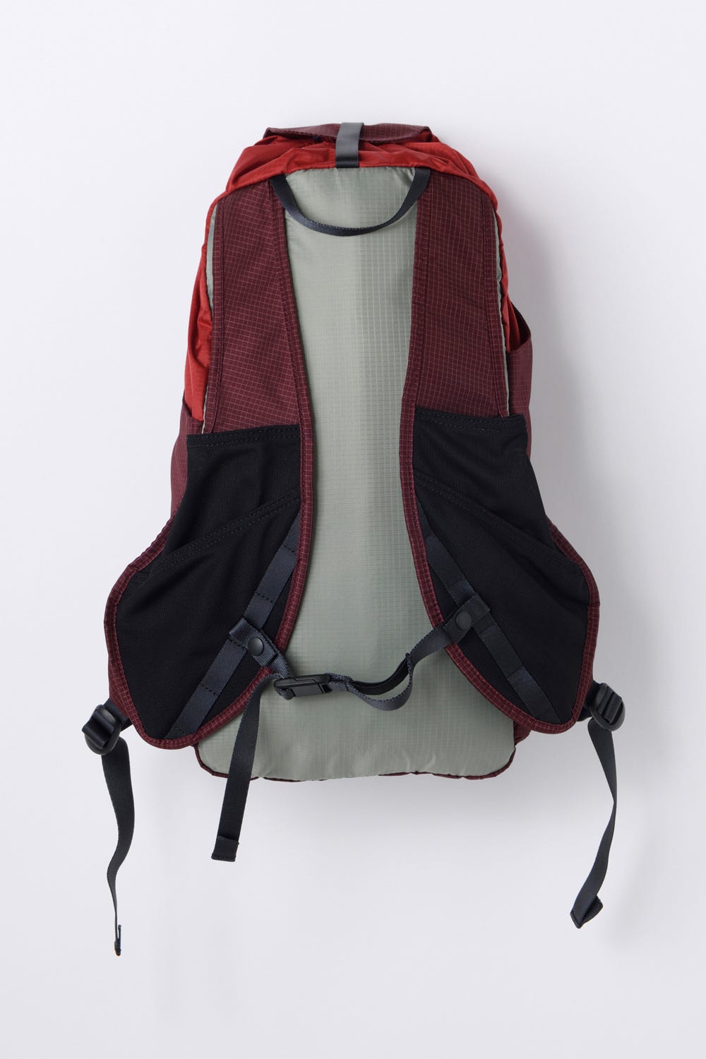 trail backpack Beets M