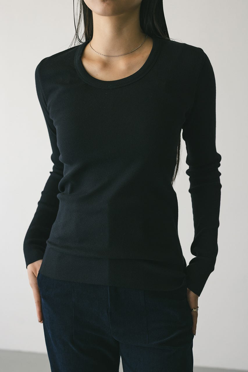 ラウンドネックロンT BLK FREE