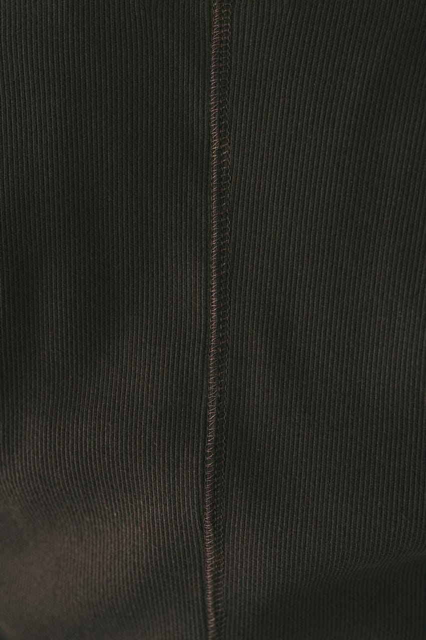 ラウンドネックロンT BRN FREE