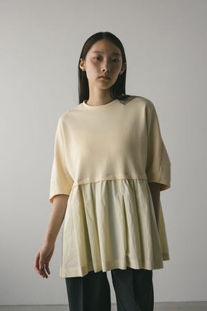 フォルムスリーブフレアトップ