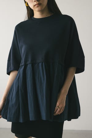 フォルムスリーブフレアトップ