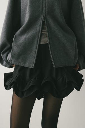 フリルヘムショートパンツ