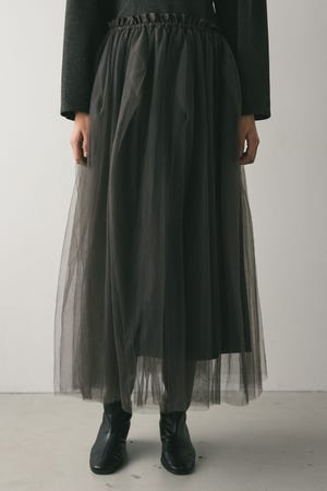 チュールレイヤードスカート