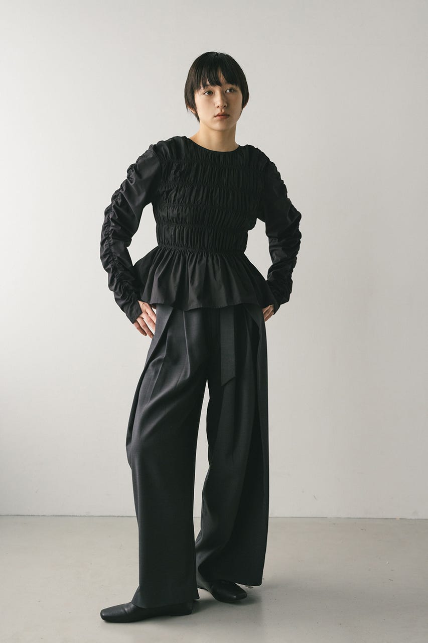 シャーリングブラウス BLK FREE