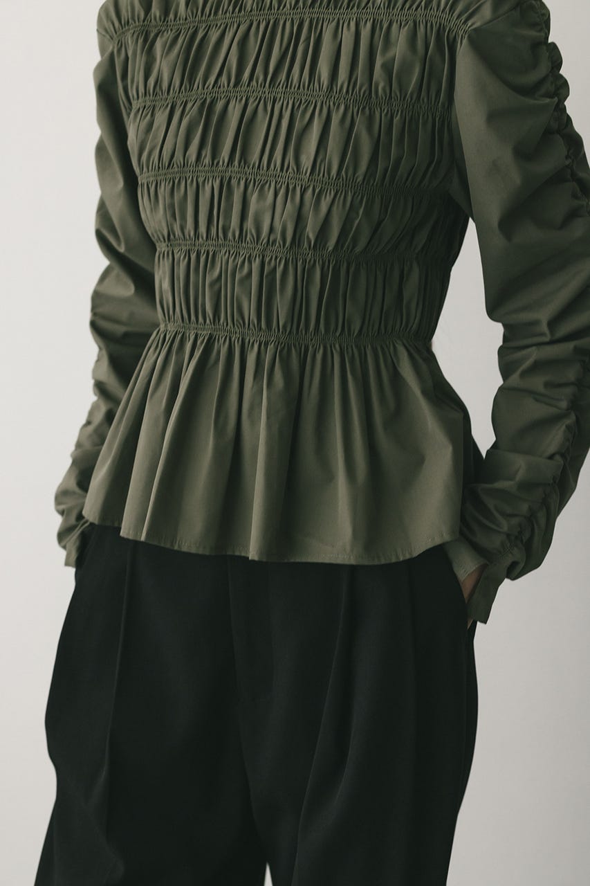 シャーリングブラウス KHA FREE