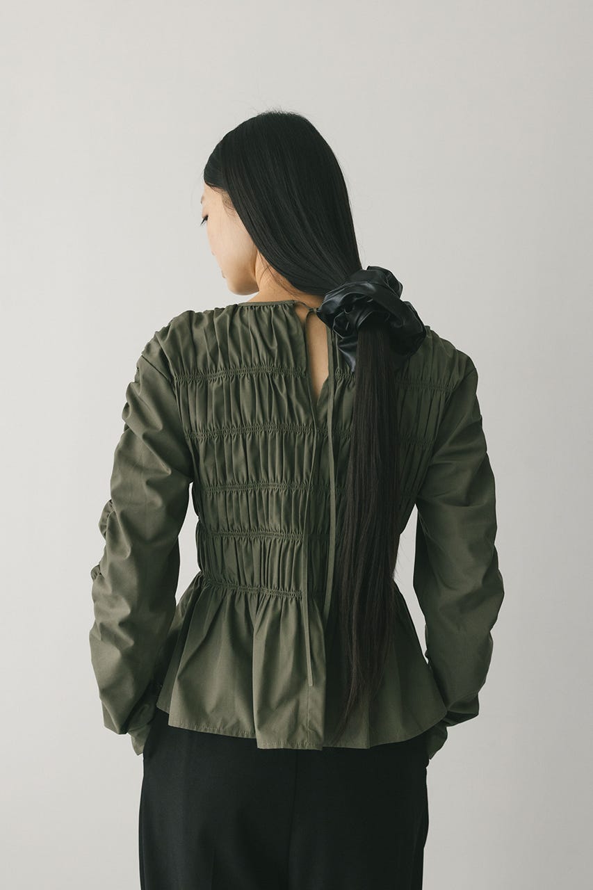 シャーリングブラウス KHA FREE