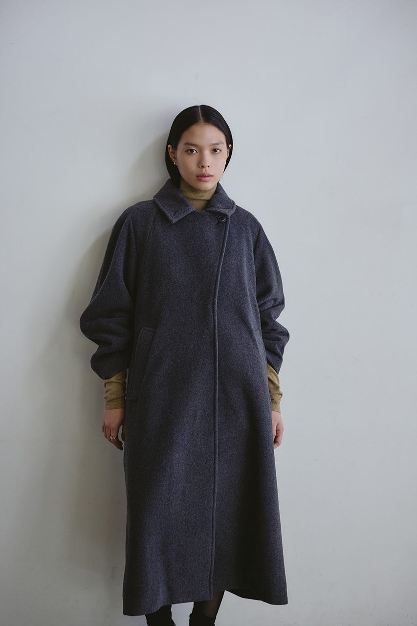 miyukienue　完売品シルバーフォイルプリント黒ベロアロングコート miyukienue 完売品シルバーフォイルプリント黒ベロアロング