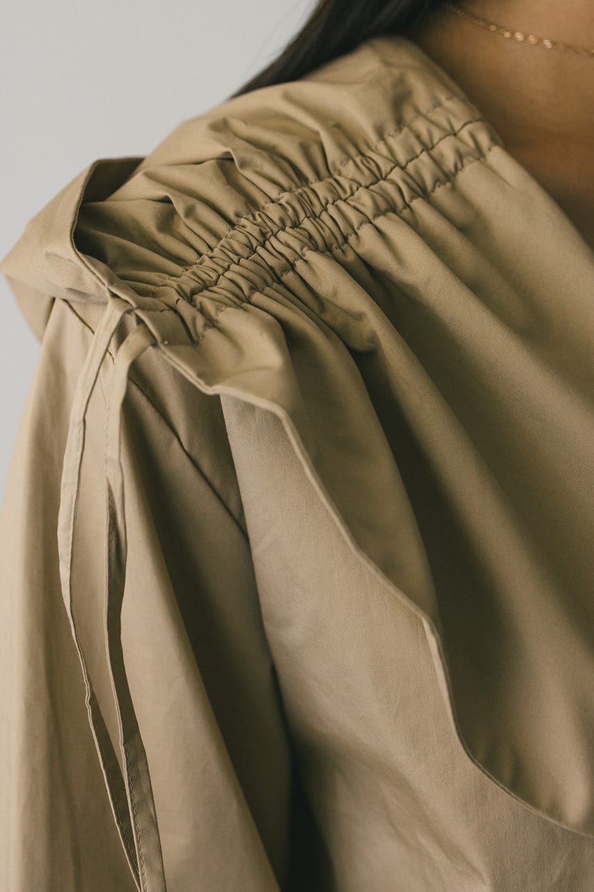 ビックフードショートジャケット BEG FREE