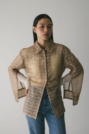 レイヤ－レースシャツジャケット