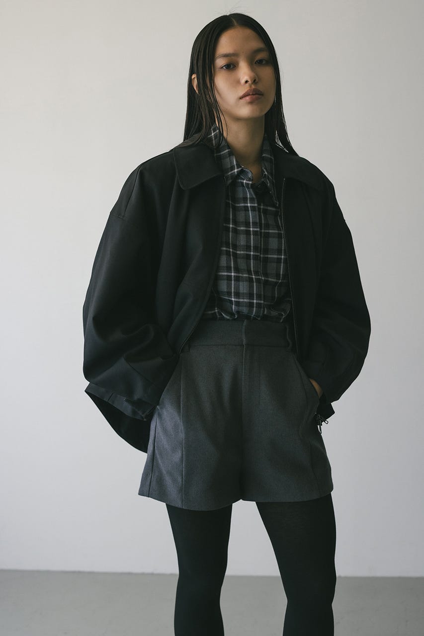 カーブフォルムライトブルゾン BLK FREE