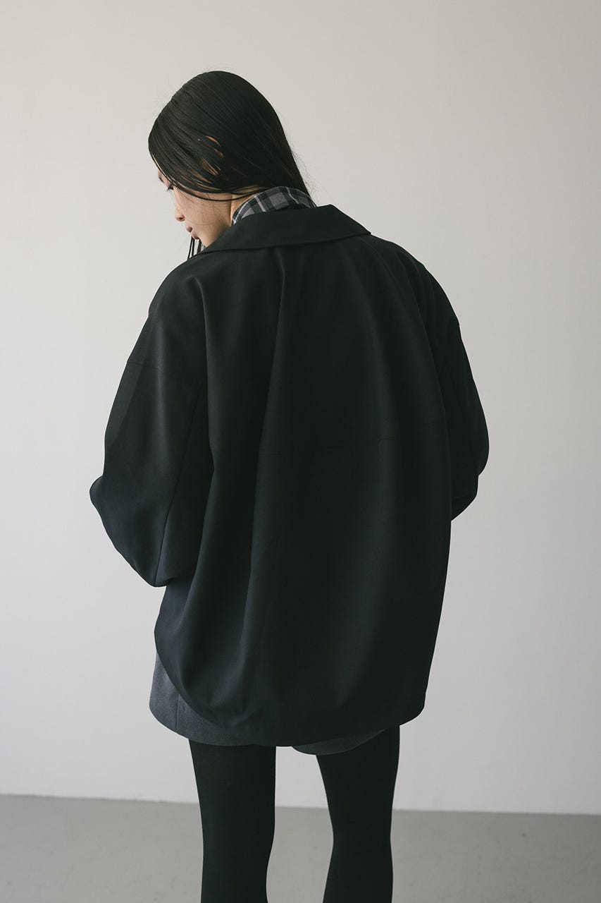 カーブフォルムライトブルゾン BLK FREE