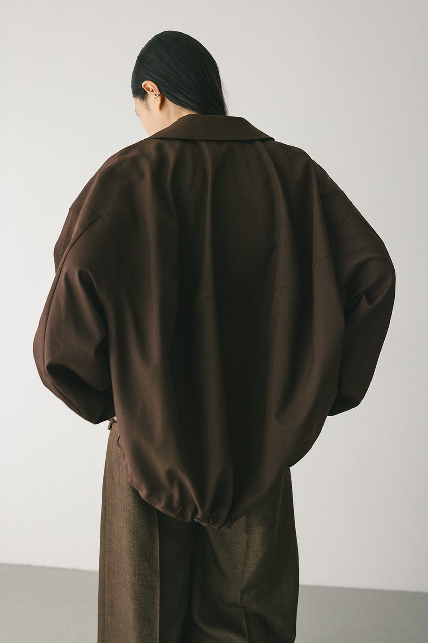 カーブフォルムライトブルゾン BRN FREE