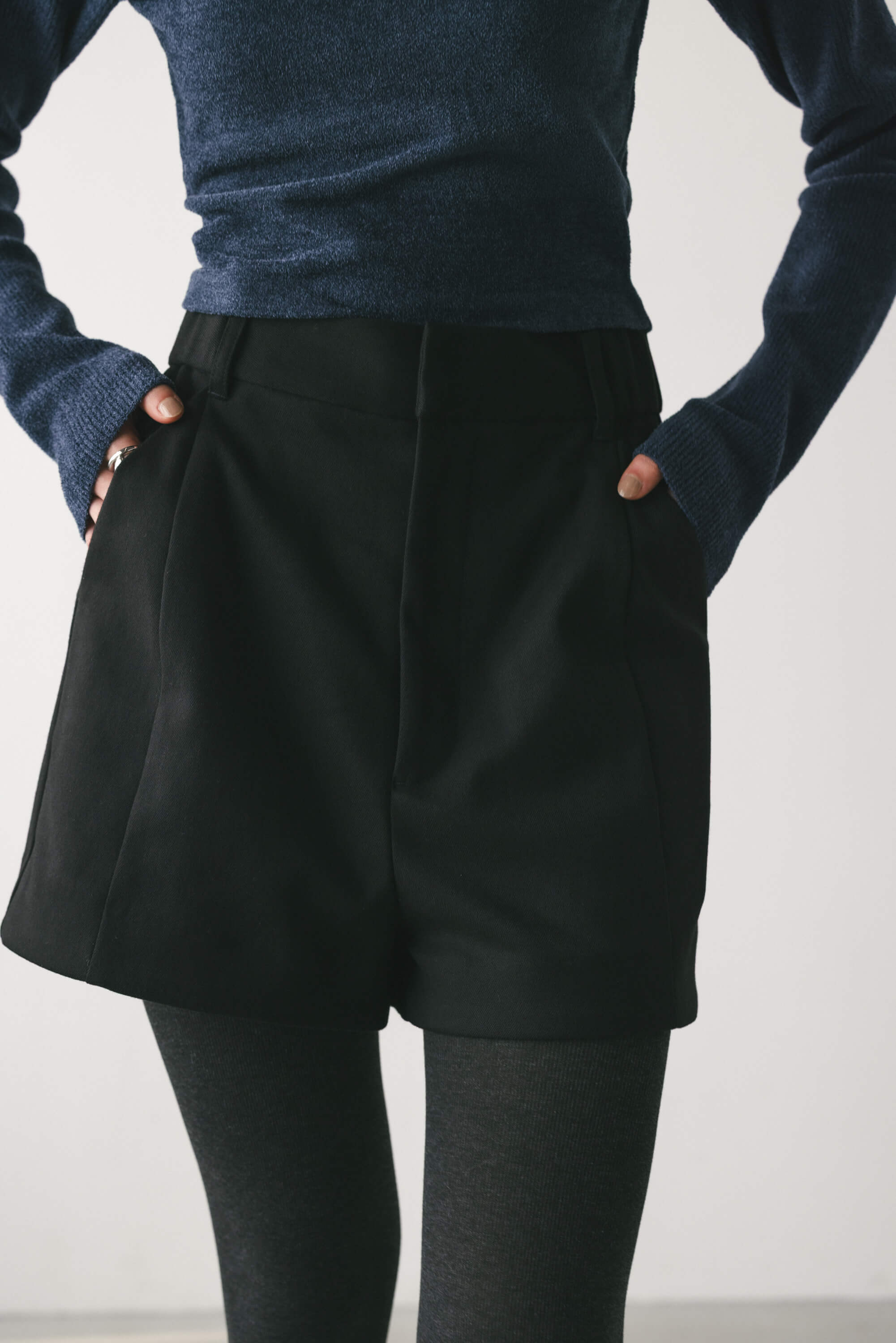 フォルムショートパンツ BLK S