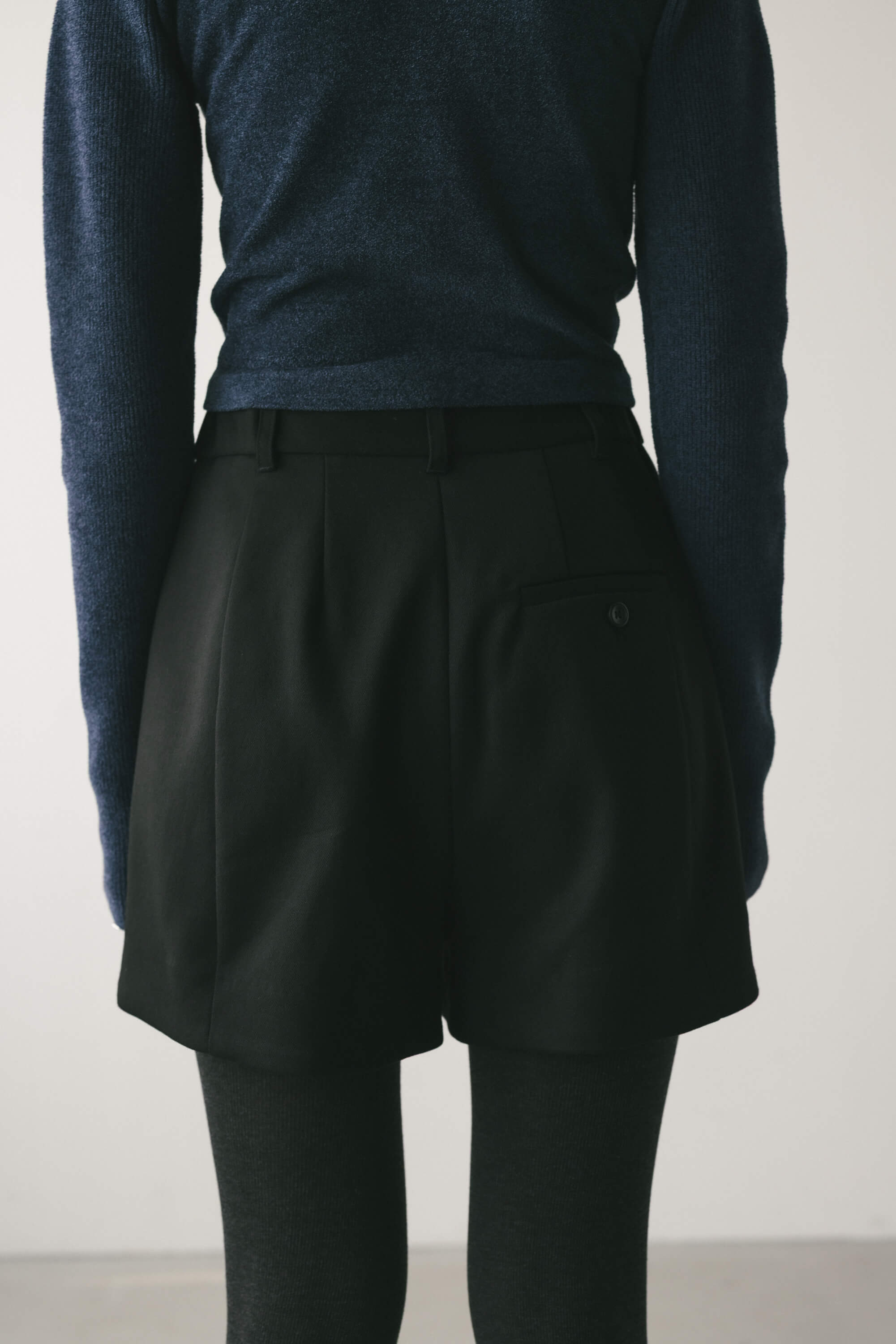 フォルムショートパンツ BLK S