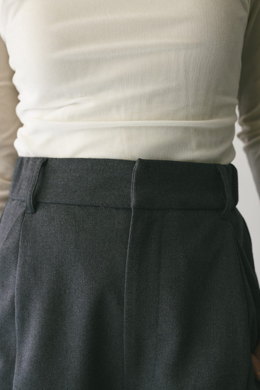 フォルムショートパンツ GRY S