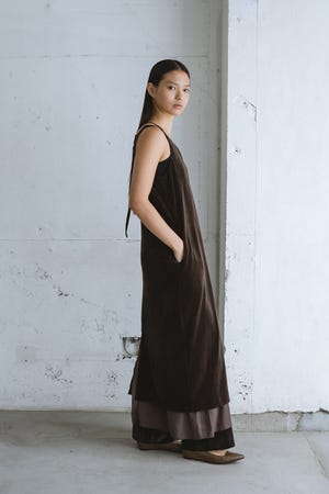 ベロアレイヤーキャミワンピース