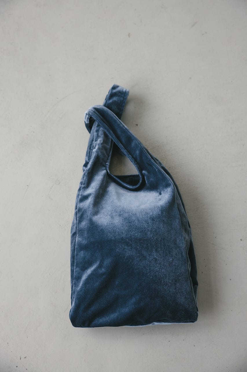 ベロアマルシェバッグ BLU FREE