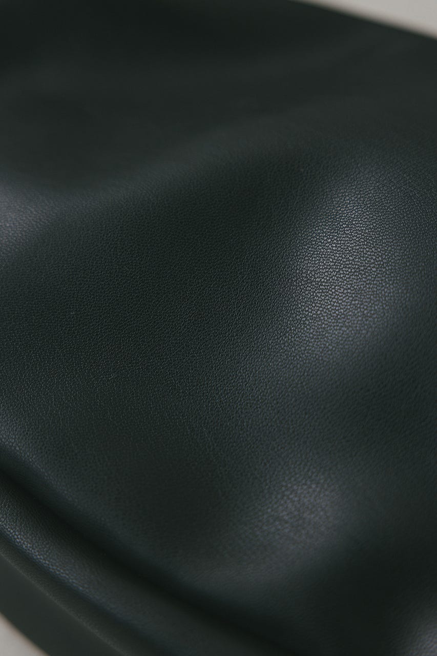 パッファーマンドリンバッグ BLK FREE