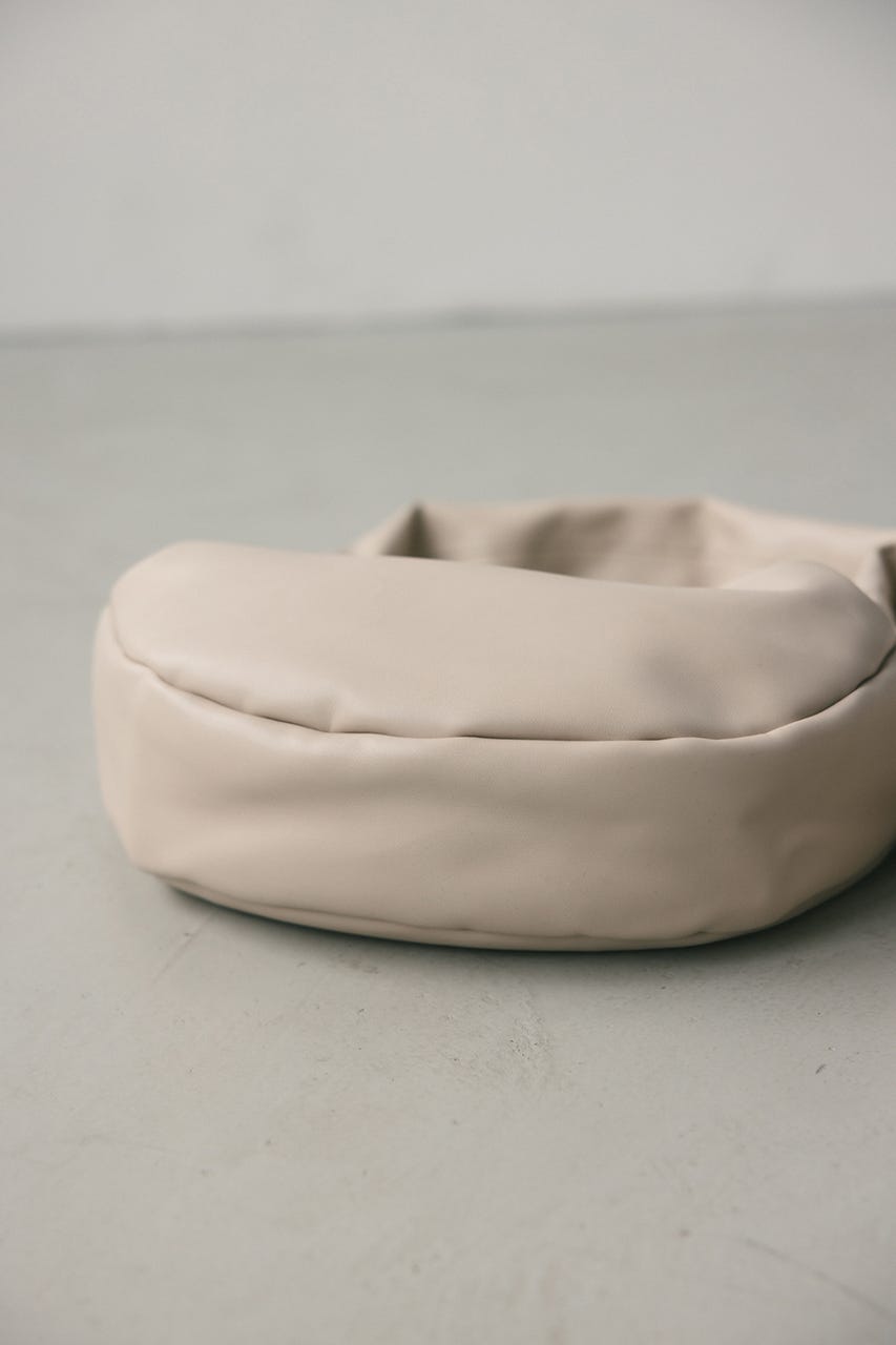 パッファーマンドリンバッグ IVOY FREE