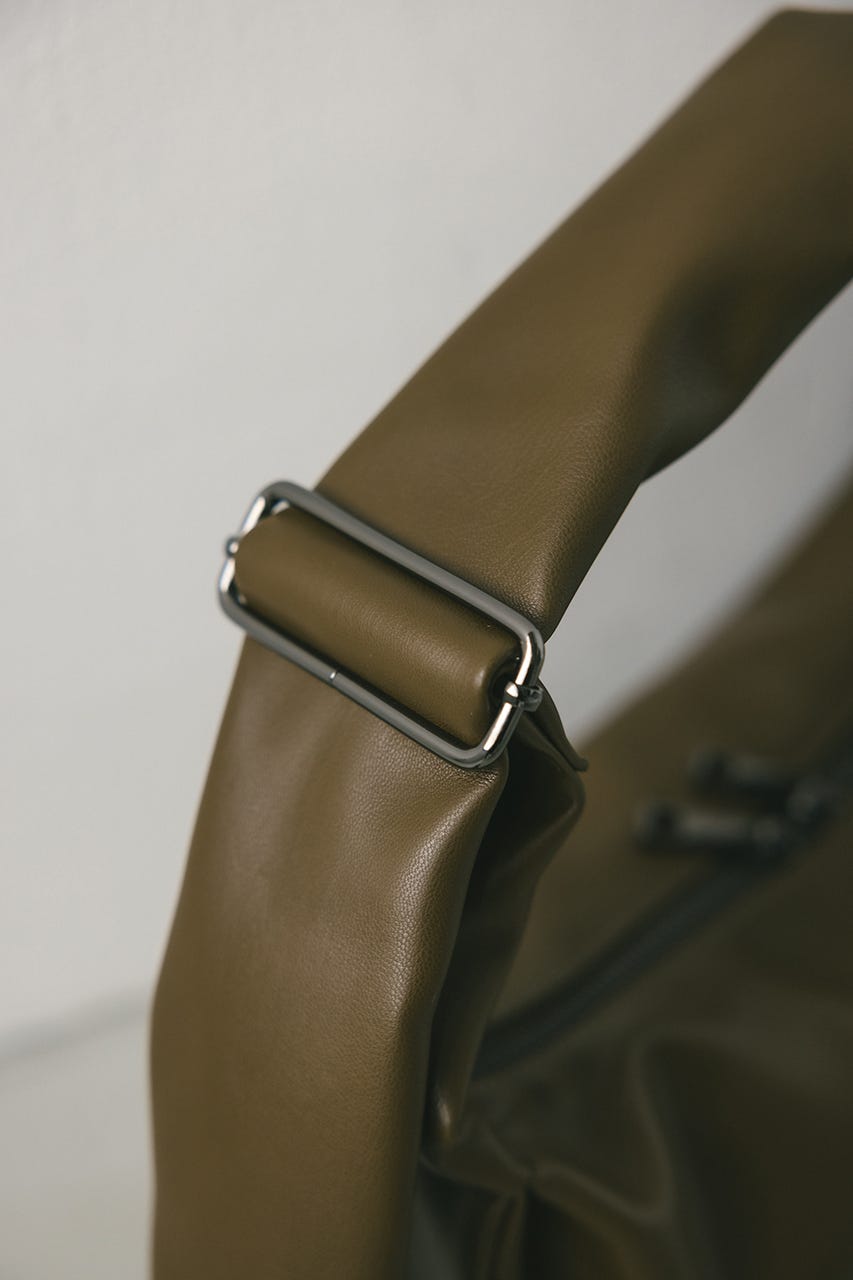 パッファーマンドリンバッグ KHA FREE