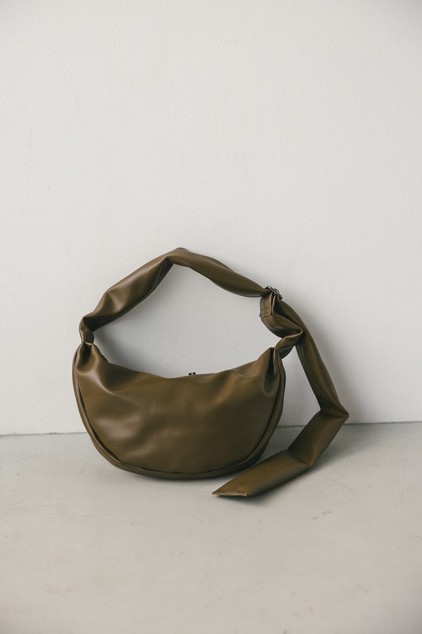 パッファーマンドリンバッグ KHA FREE