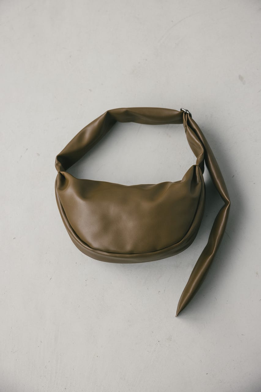 パッファーマンドリンバッグ KHA FREE