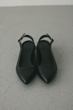 ストラップウエッジパンプス