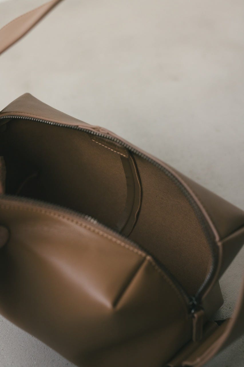 ワイドベルトスクエアバッグ L/BRN FREE