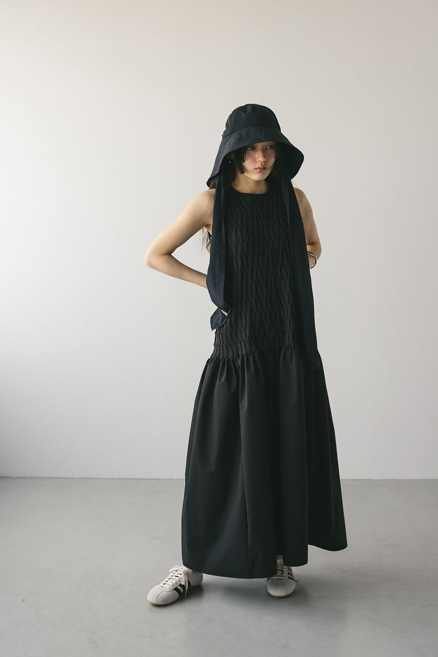 【海外限定】REISSワンピース☆Athene Atelier Satin Crepe Cut- ティアードキャミワンピース｜STYLEMIXER（スタイルミキサー
