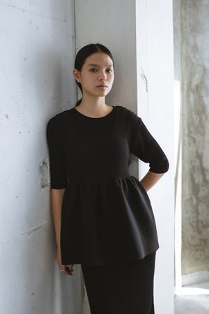 マルチWAYペプラムニットワンピース