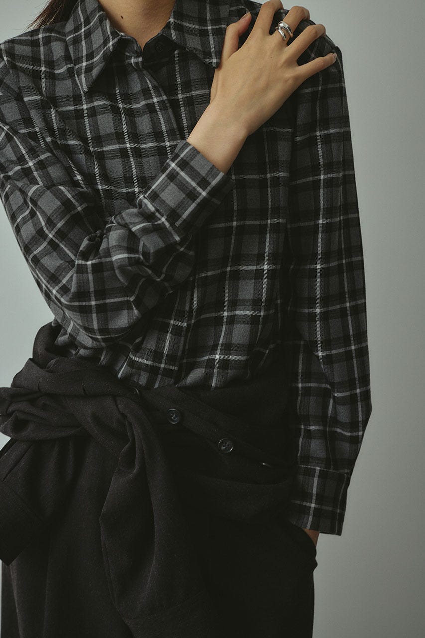 kkHYKE パワーショルダーシャツ HYKEハイク】パワーショルダーシャツPOWER SHOULDER SHIRT