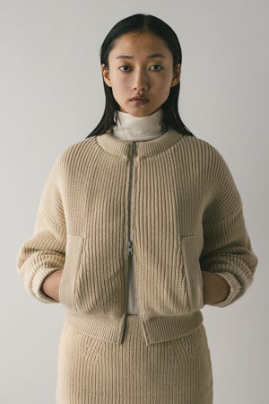 ニットパッファーブルゾン