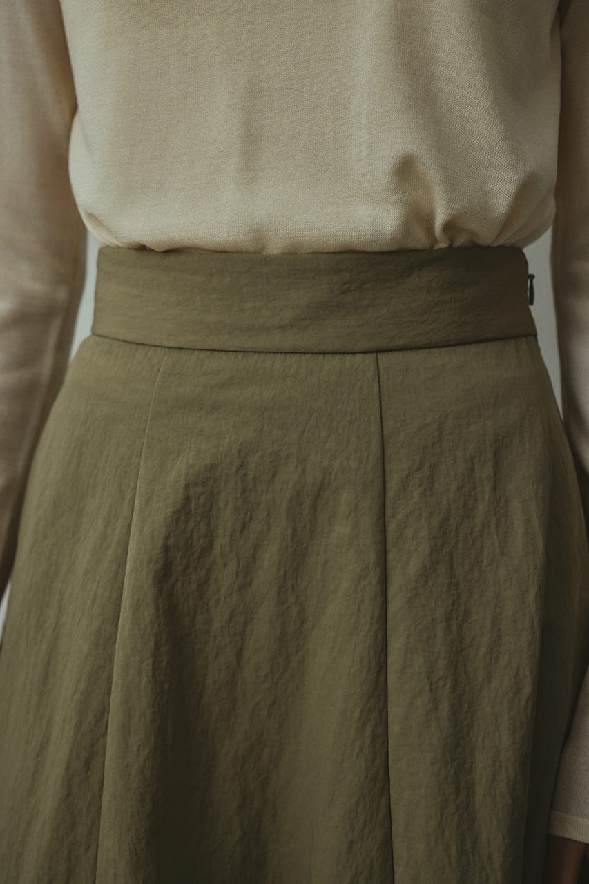 スラッシュパネルスカート KHA M