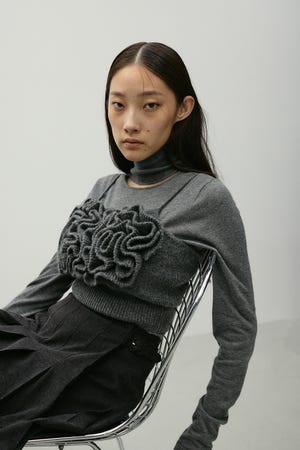 フリルニットビスチェ