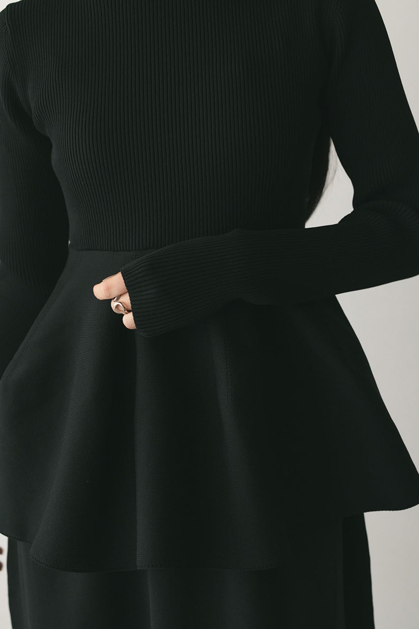 ドッキングフォルムニットワンピース BLK S