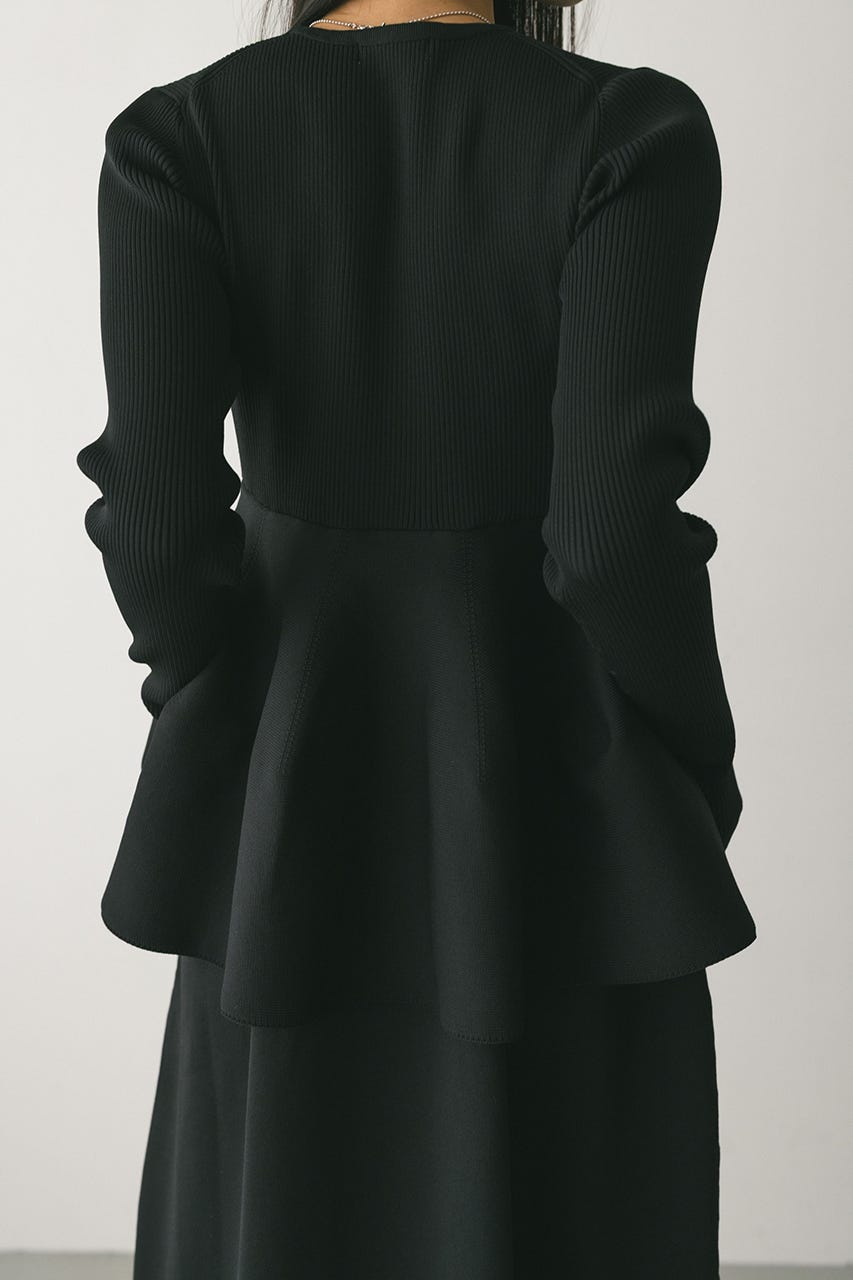 ドッキングフォルムニットワンピース BLK S