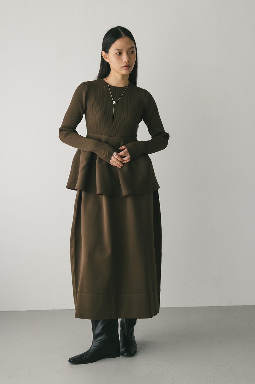 ドッキングフォルムニットワンピース KHA M