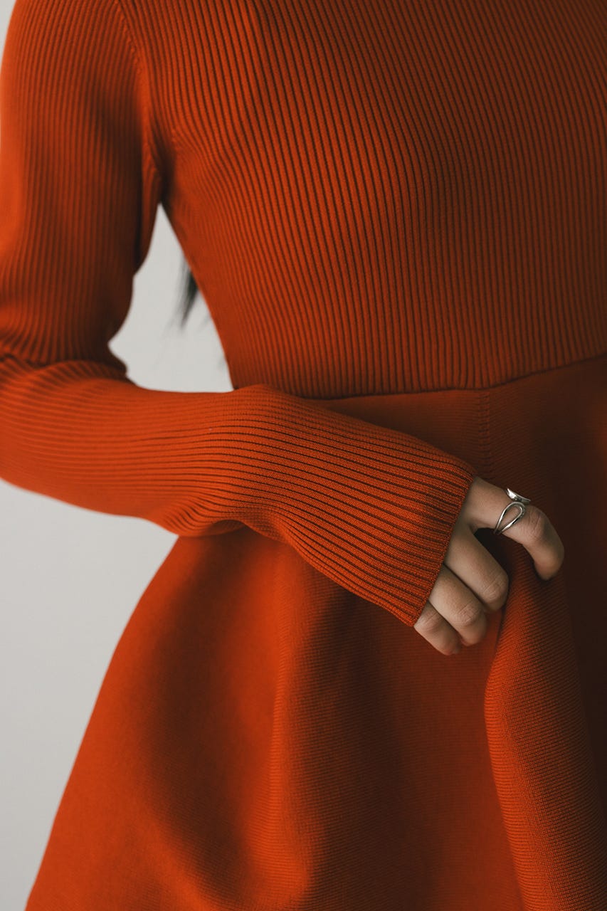 ドッキングフォルムニットワンピース ORG M