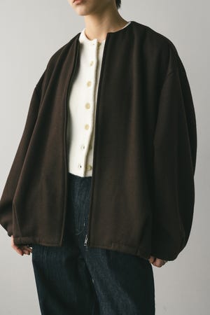 ボンディングノーカラーブルゾン